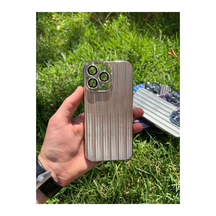 İphone 14 Pro Max Wave2 Hologram Görünümlü Telefon Kılıfı