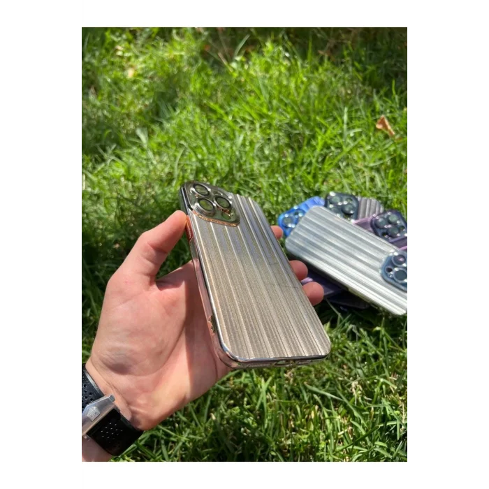 İphone 14 Pro Max Wave2 Hologram Görünümlü Telefon Kılıfı