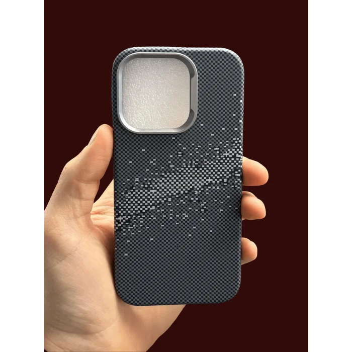 iPhone 15 Pro MagSafe Uyumlu Kılıf Carbon Desenli Premium Telefon Kılıfı