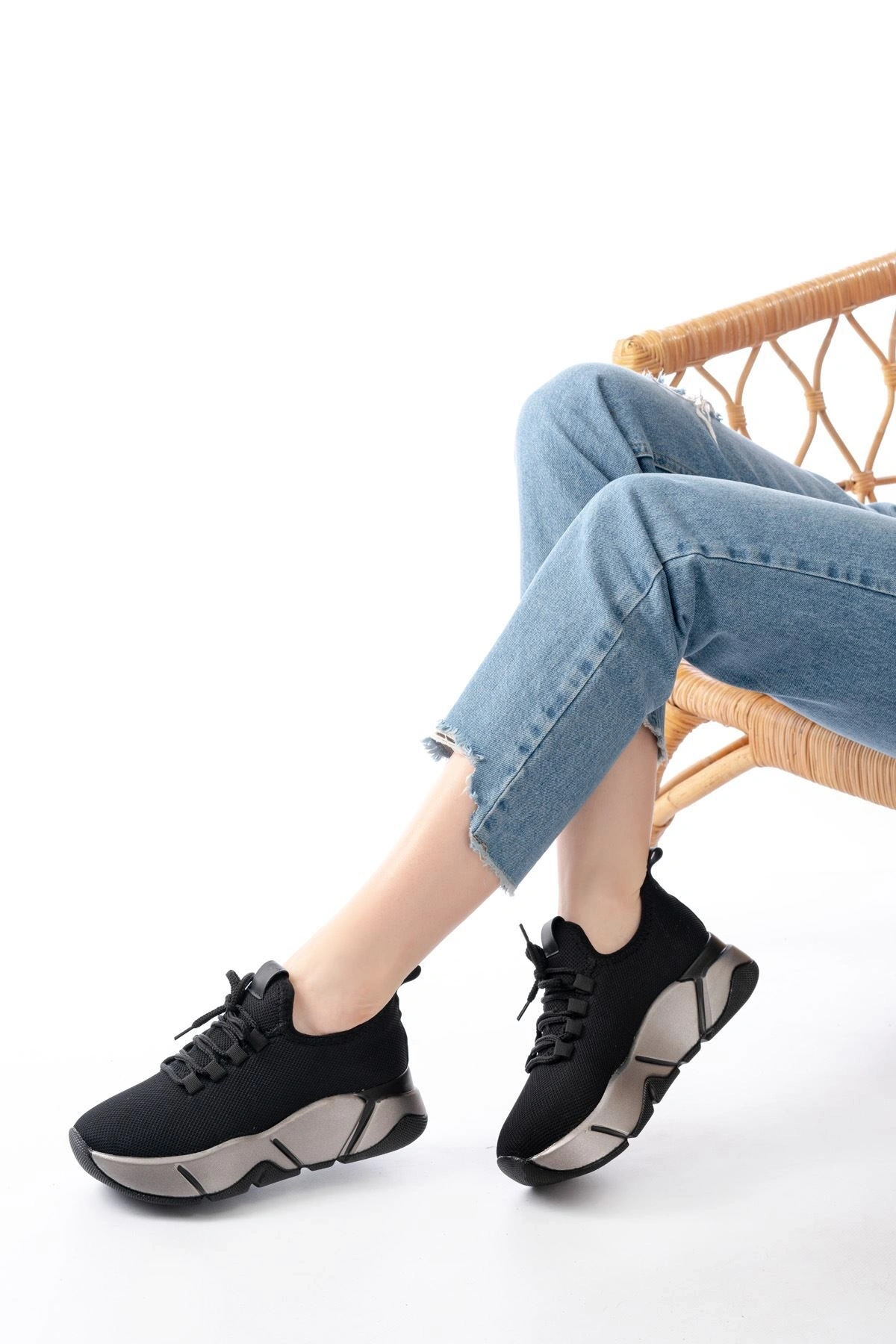 RS-400 Siyah Bağcıklı Fileli Platin Taban Günlük Kadın Spor