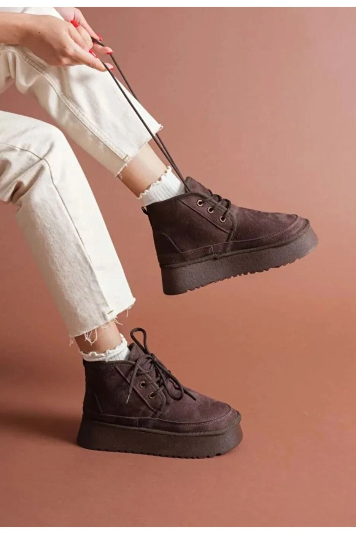 Mini Kürk Astarlı Kalın Taban Acı Kave Bağcıklı Rahat Kadın Bot