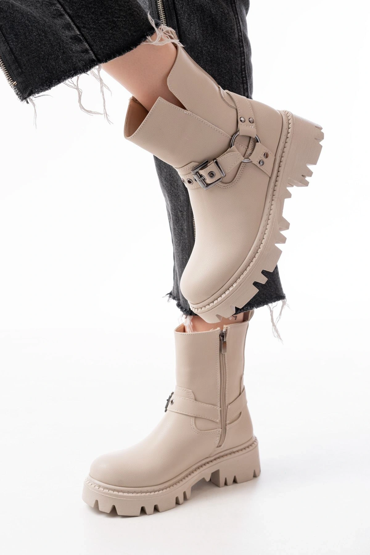 868-2015 Bej Fermuarlı Günlük Kadın Bot