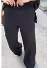 SİYAH PANTALONLU TRİKO TAKIM