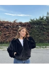 Siyah Kapüşonlu Peluş Mont