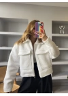 Beyaz Fermuarlı Buklet Astarlı Ceket