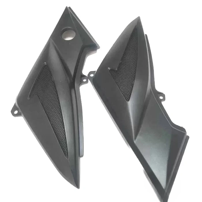 Bajaj Pulsar NS 200 Yan Kapak Takım