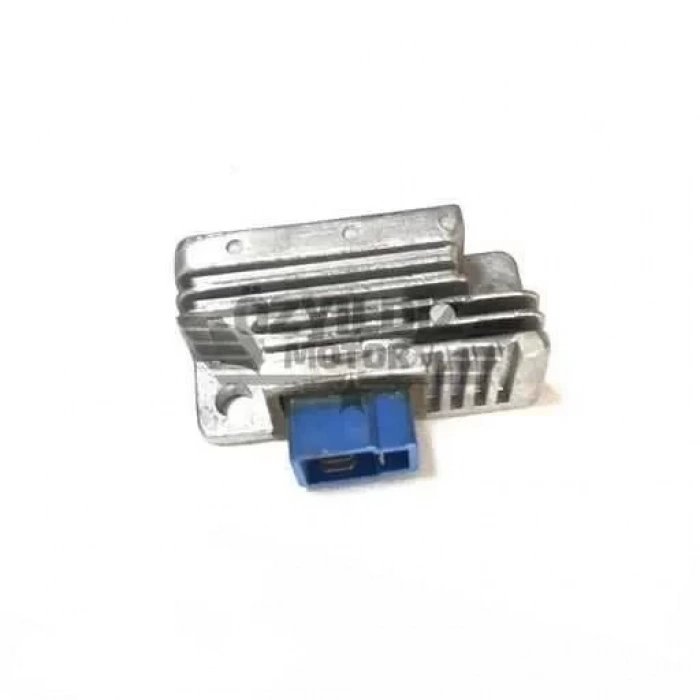 Yamaha YB 100 Konjektör