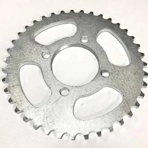 Honda C90 Arka Dişli 39T 420