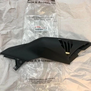 Yamaha MT 25 (2014-2019) Depo Alt Grenaj Sağ Mat Siyah 80 P0 Orijinal