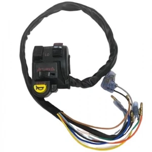 Honda Titan 125 Sinyal Kütüğü