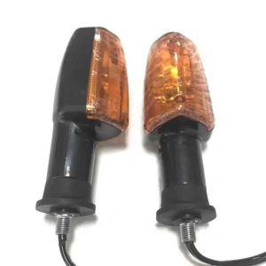 Yamaha YBR 125 Arka Sinyal EM Takım