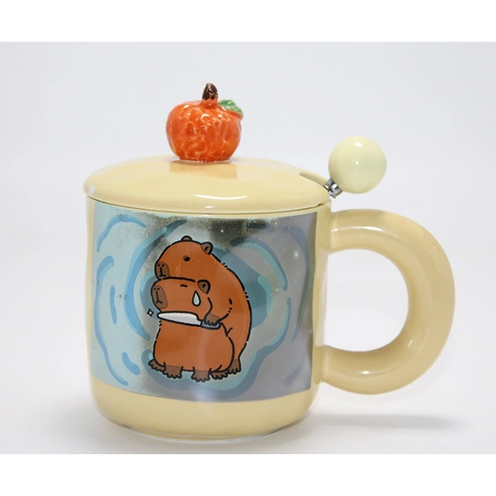 Capybara Desenli Kapaklı Kaşıklı Porselen Kupa Bardak