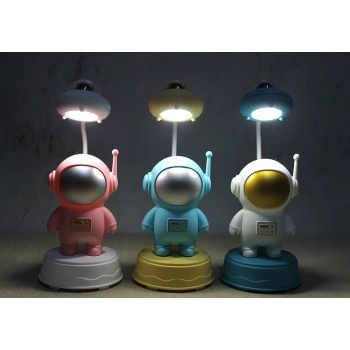 Astronot Masa Lambası
