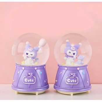 Kuromi Işıklı Müzikli Kar Küresi Orta Boy Model 3