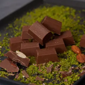 Badem Baton Çikolata 250 gr