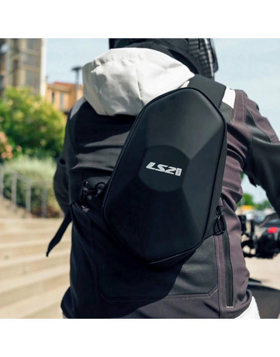 LS2 SHIELD 4L OMUZ ÇANTASI