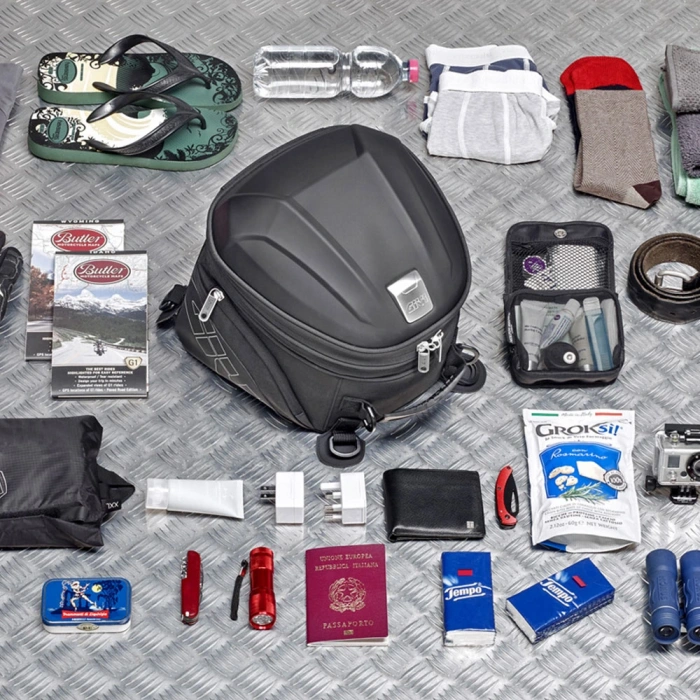 GIVIST607+KUYRUKÇANTASI