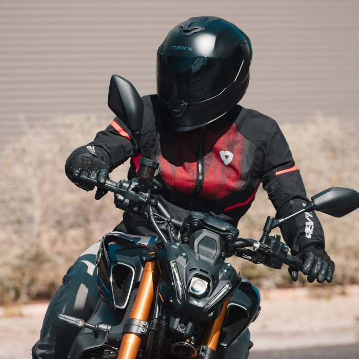 NEXX Y.100R FULLBLACK MAT SİYAH KASK