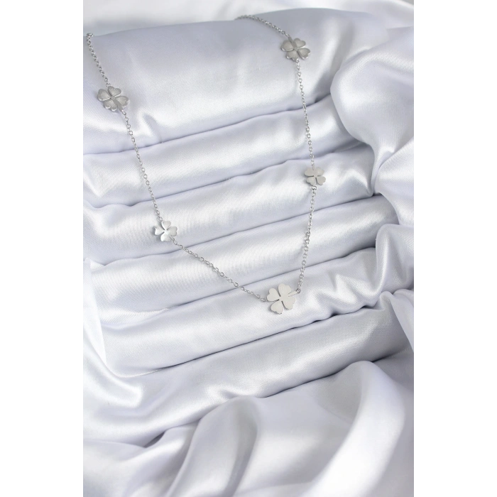 316L Çelik Zincir Gümüş Renk Yonca Model Kadın Kolye