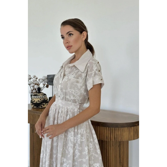 Bej Gömlek Ve Etek Takım