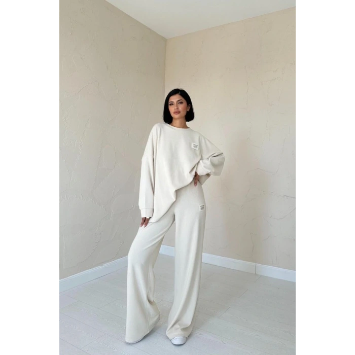 Bej Klasik Fitilli Kazak Ve Pantolon Takım