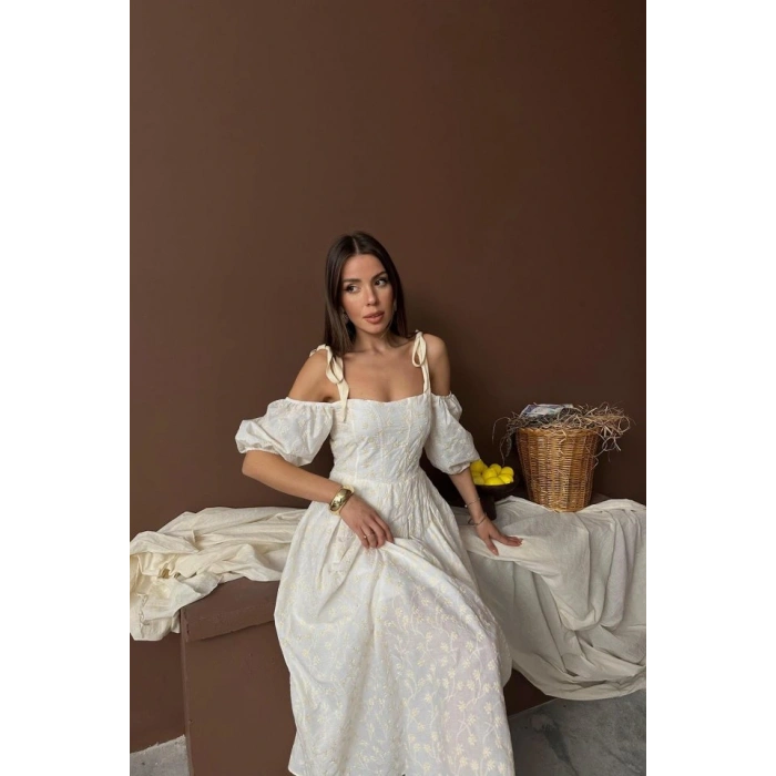 Bej Omuzu Bağcıklı Balon Kollu Brode Elbise