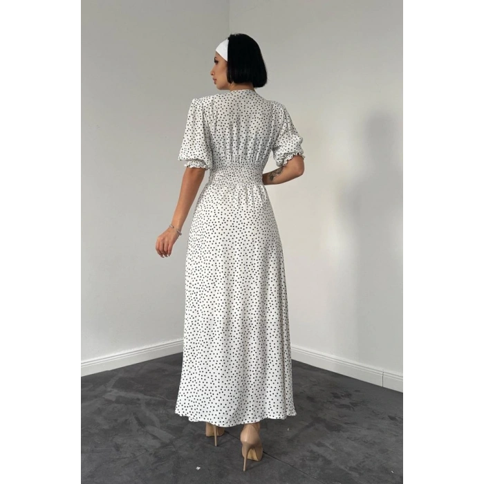 Beyaz Arka Ve Bel Ucu Gipeli Elbise