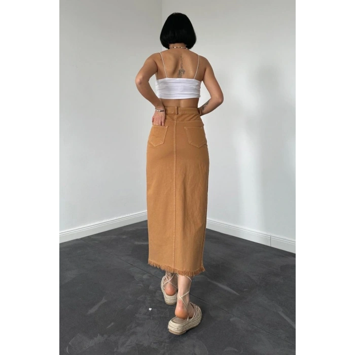 Camel Gabardin Boyamalı Püsküllü Etek