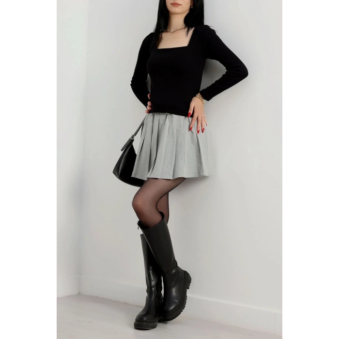 Çerçeve yaka kaşkorse bluz siyah