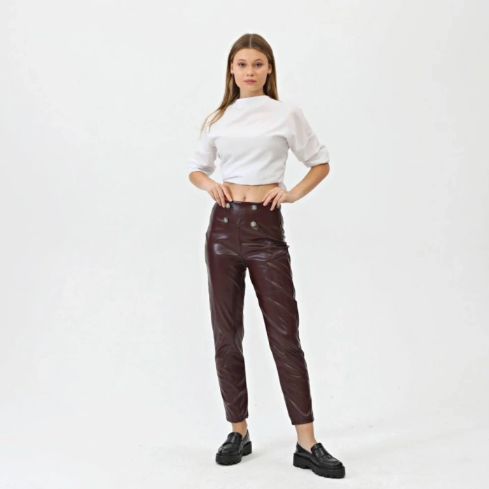 Düğmeli̇ Yan Fermuarli Deri̇ Pantolon