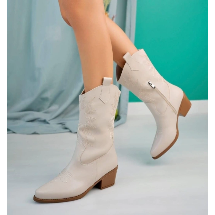 Emaly Bej Cilt Topuklu Çizme