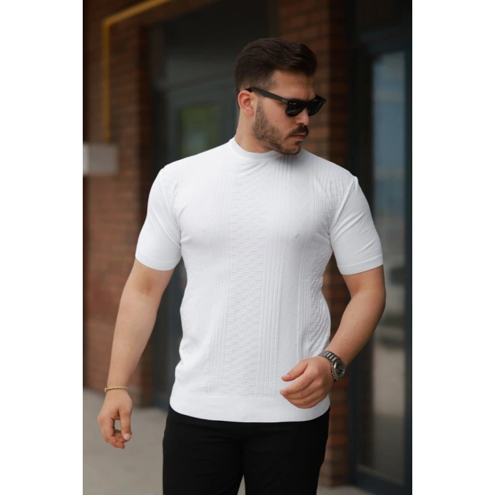 Erkek Desen Dokulu Kısa Kollu Tişört