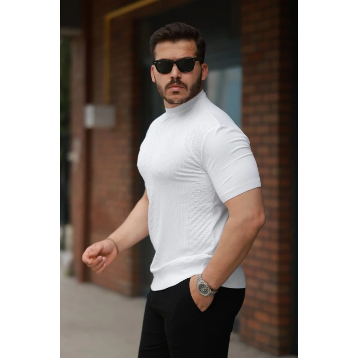 Erkek Desen Dokulu Kısa Kollu Tişört