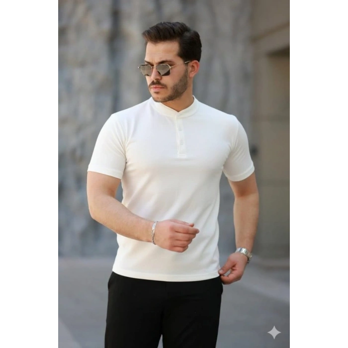 Erkek Kısa Kollu Hakim Yaka önü Düğmeli Viskon Tişört