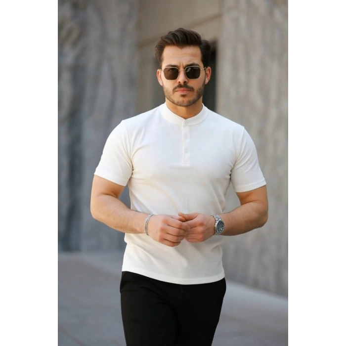 Erkek Kısa Kollu Hakim Yaka önü Düğmeli Viskon Tişört