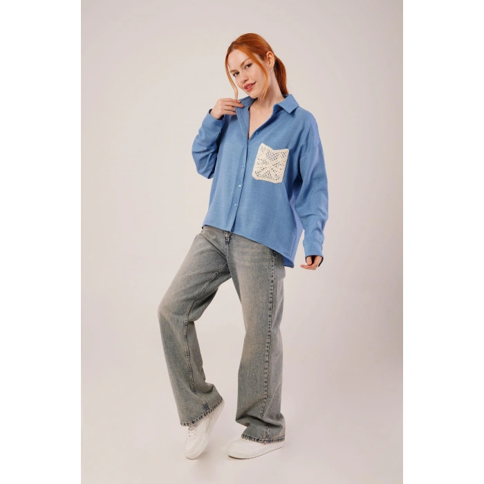 Etnik Cep Detaylı Mavi Gömlek