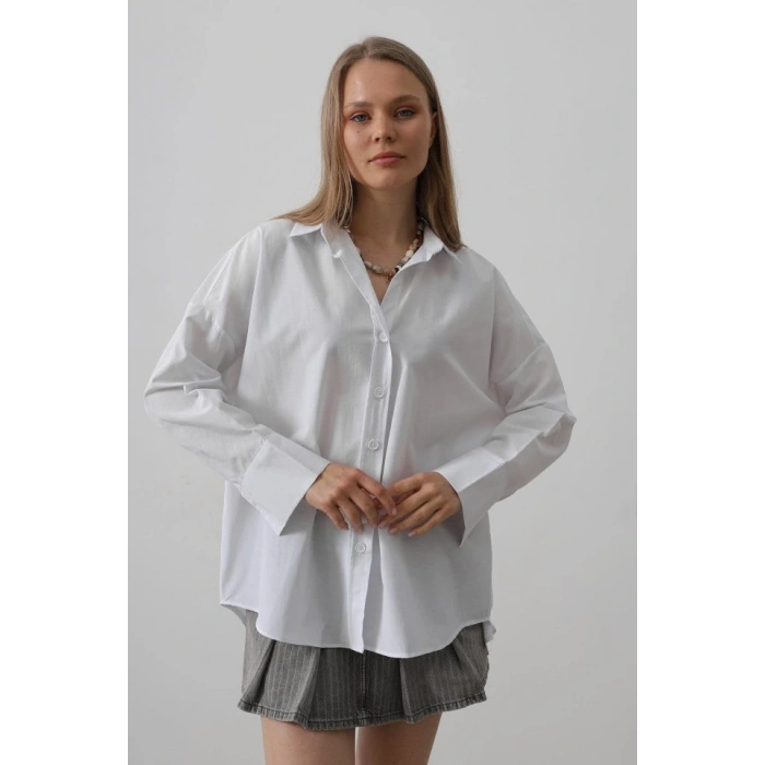 Geniş Manşet Detaylı Gömlek - Beyaz