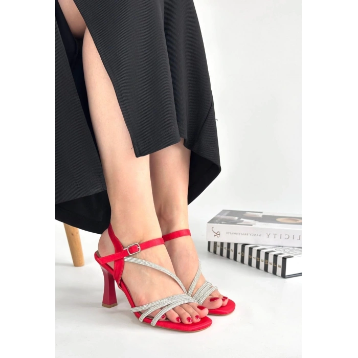 Gloria Kırmızı Saten Topuklu Ayakkabı