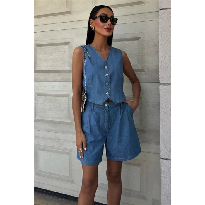 Gümüş Düğmeli Yelek Ve Şort Tensel Takım 10174