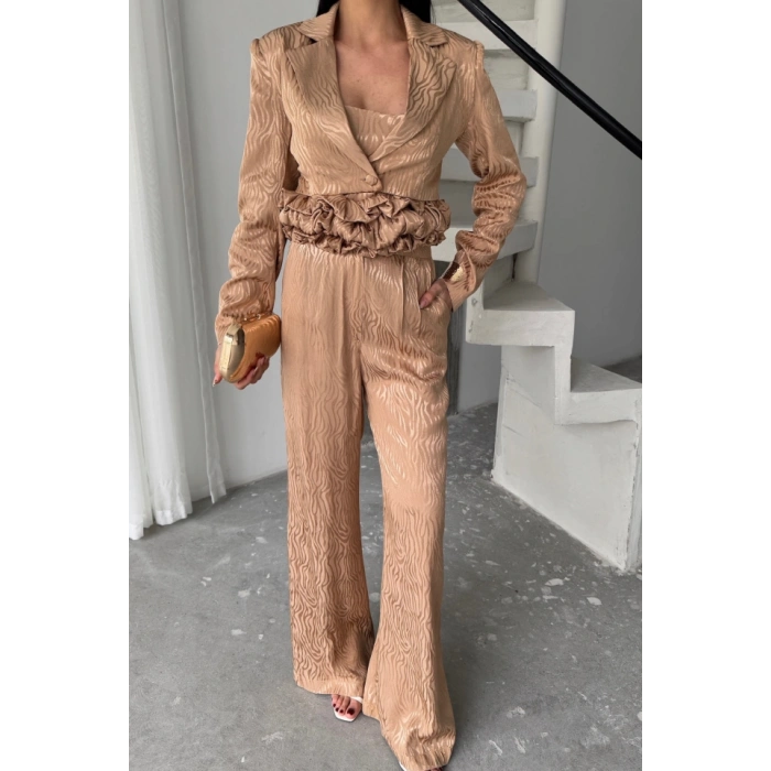 JAKARLI BLUZU TASARIM DETAYLI CEKET PANTOLON VE BLUZ 3 LÜ TAKIM