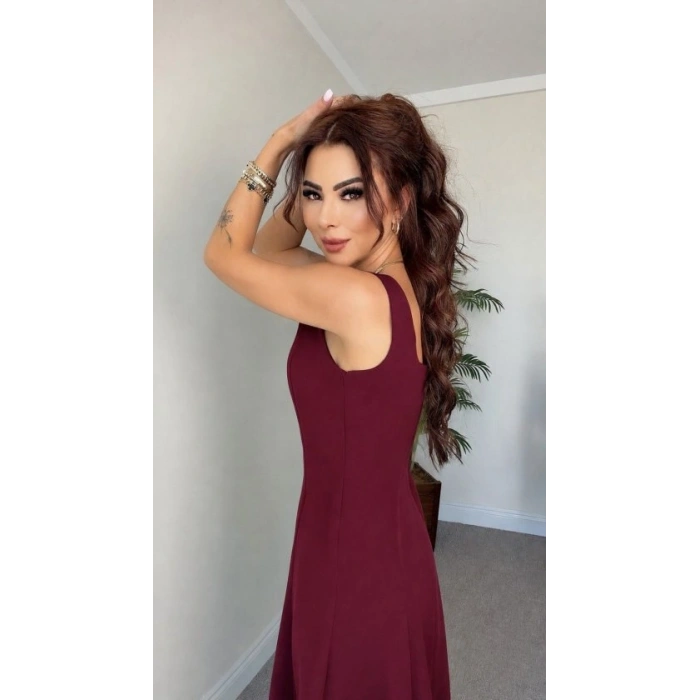 Kadın Askılı Kare Yakalı Kemersiz A şeklinde Gelen Uzun Ithal Krep Elbise
