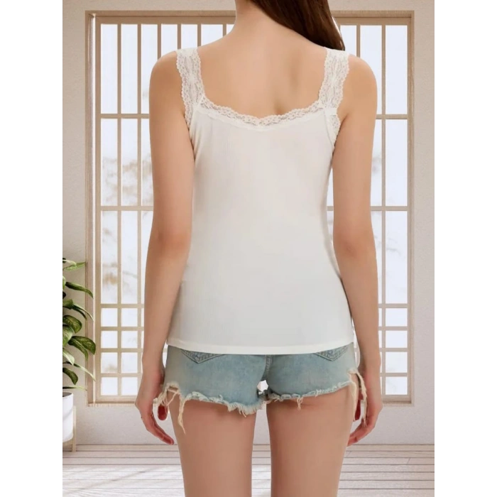 Kadın Askılı Yuvarlak Yaka Dantel Detay Kaşkorse Bluz