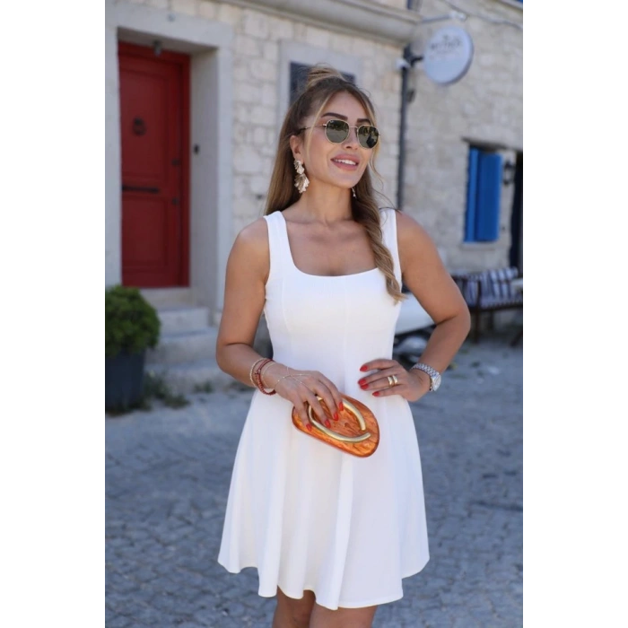 Kadın Kare Yaka Mini Elbise