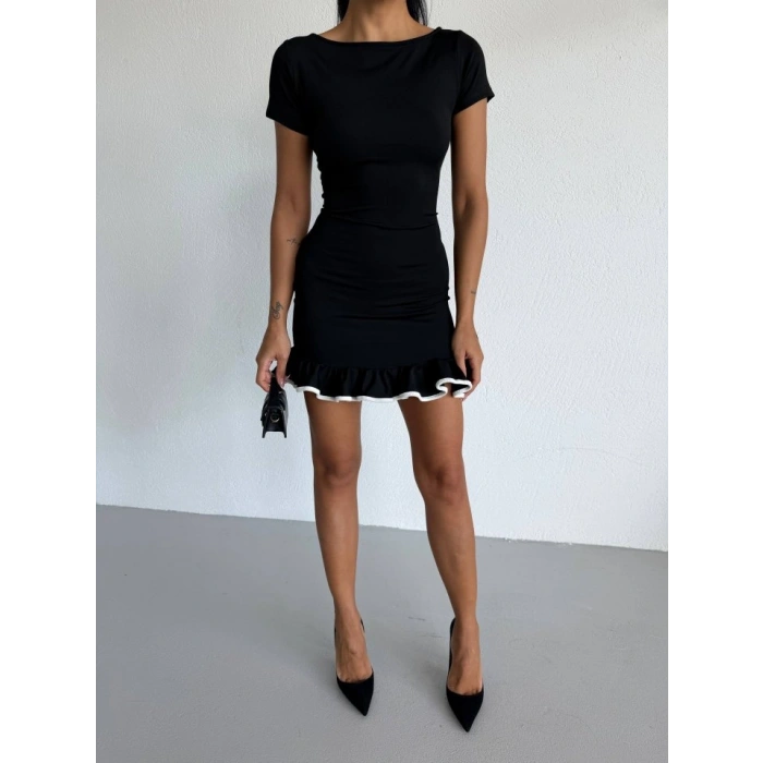 Kadın Kayık Yaka Kısa Kollu Eteği Olan Detay Dalgıç Kumaş Mini Elbise