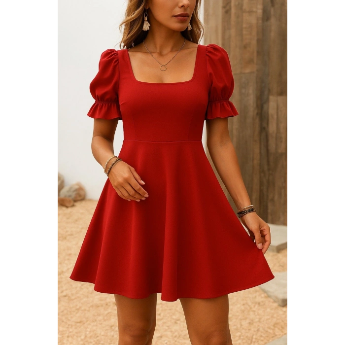 Kadın Kısa Kollu Kare Yakalı Kiloş Ithal Krep Elbise