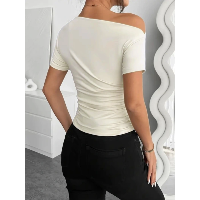 Kadın Kısa Kollu Tek Omuzu Açık Büzgülü Viskon Bluz
