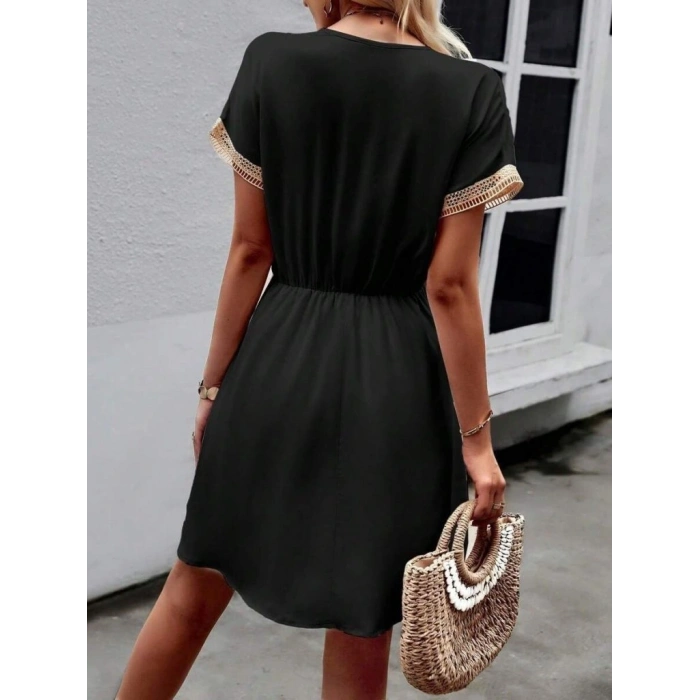 Kadın Kısa Kollu V Yakalı Belinde Bağcıklı Viskon Elbise