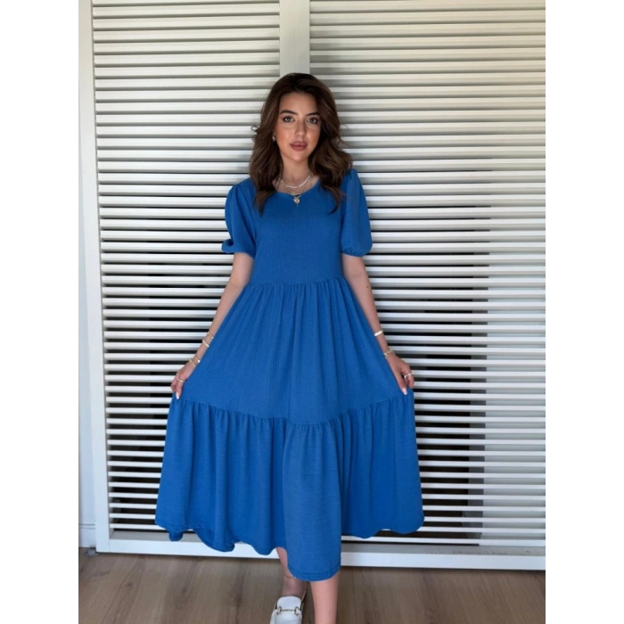 Kadın Kısa Kollu Yakası Açık Katlı Bürümcük Balon Elbise