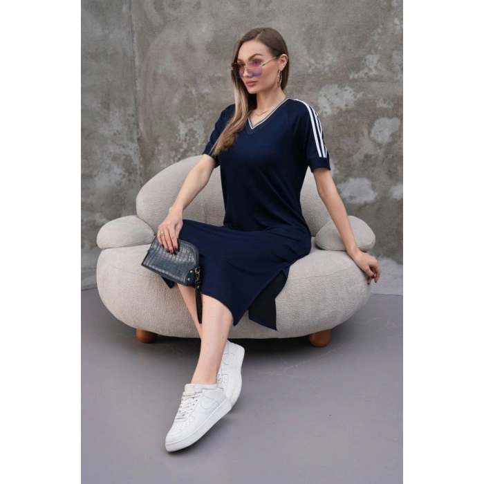 Kadın Kristal Kumaş şerit Ve Yırtmaç Detaylı V Yaka Midi Boy Elbise