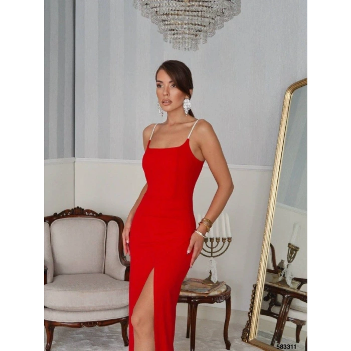 Kadın Omuz Askılı Derin Yırtmaç Detay Maxi Boy Elbise